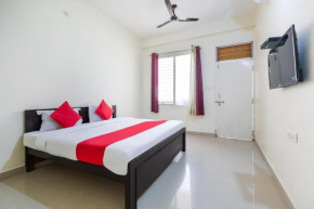 Hotel O Radha Madhav Palace